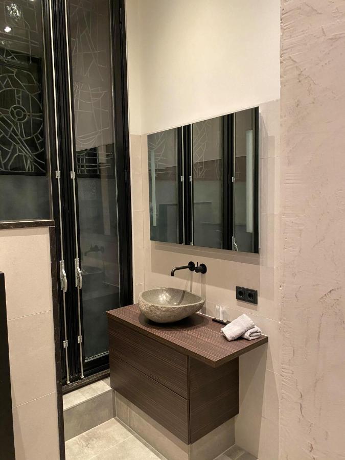 Atalanta-Wellness Roermond 'De Wethouder' Bed & Breakfast Herten Exterior photo